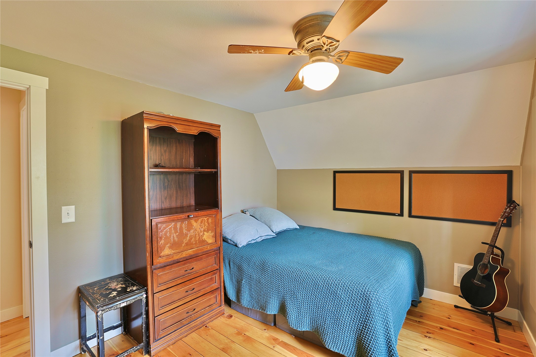 1627 Rust Street Property Photo 30