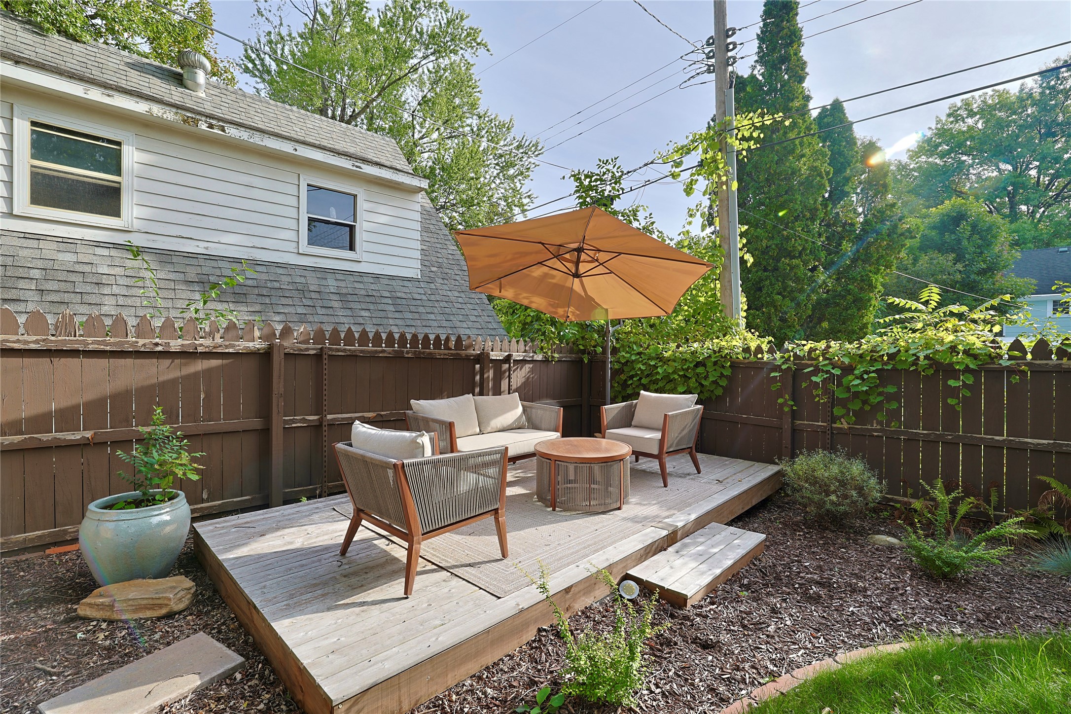 1627 Rust Street Property Photo 46