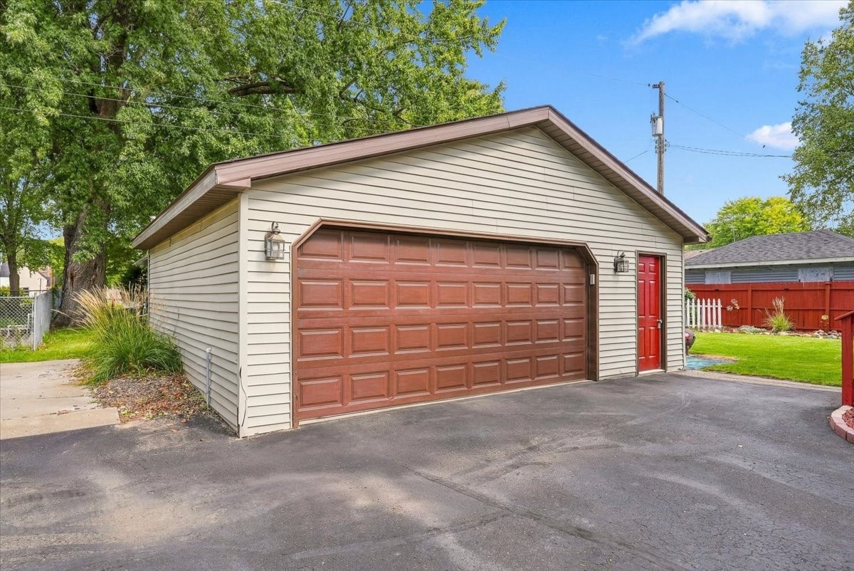 1110 Florence Street Property Photo 27
