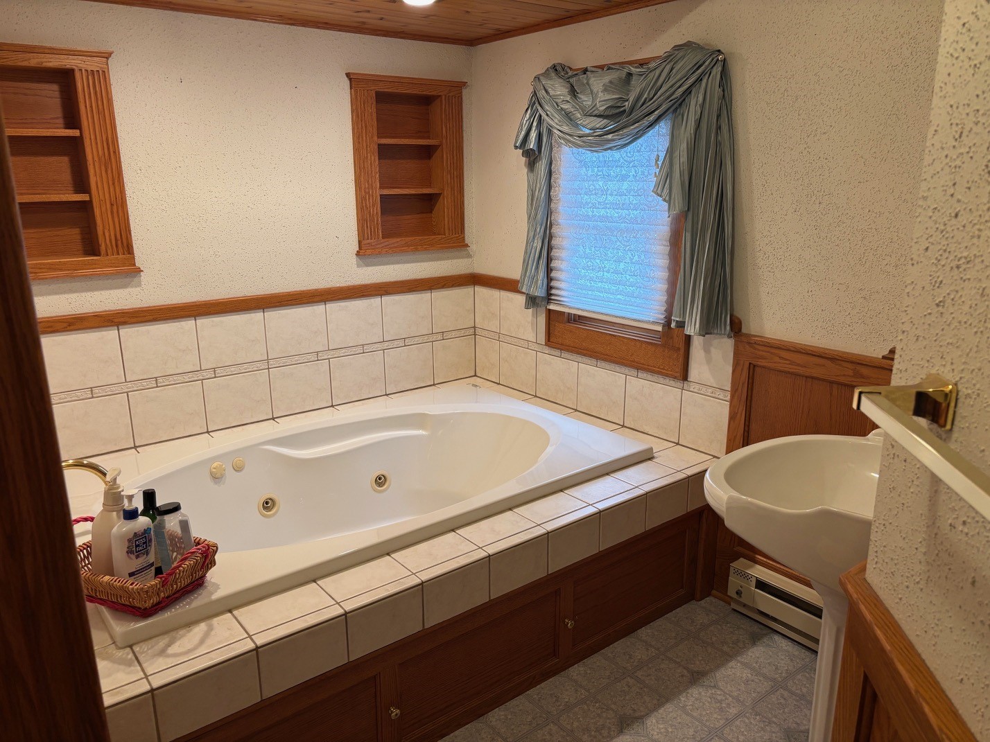 609 Jefferson Street Property Photo 22