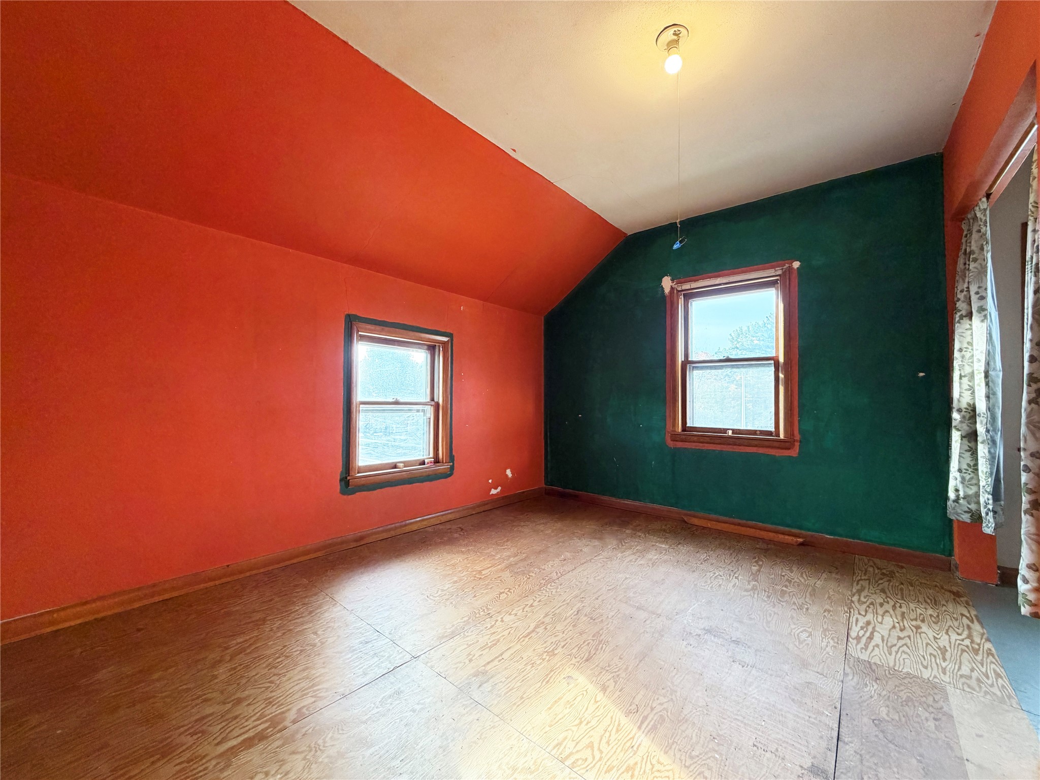 1037 E La Salle Avenue Property Photo 11