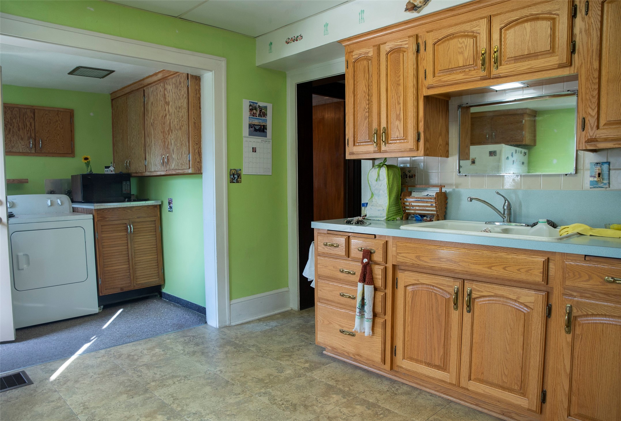 2428 4th Street Property Photo 11