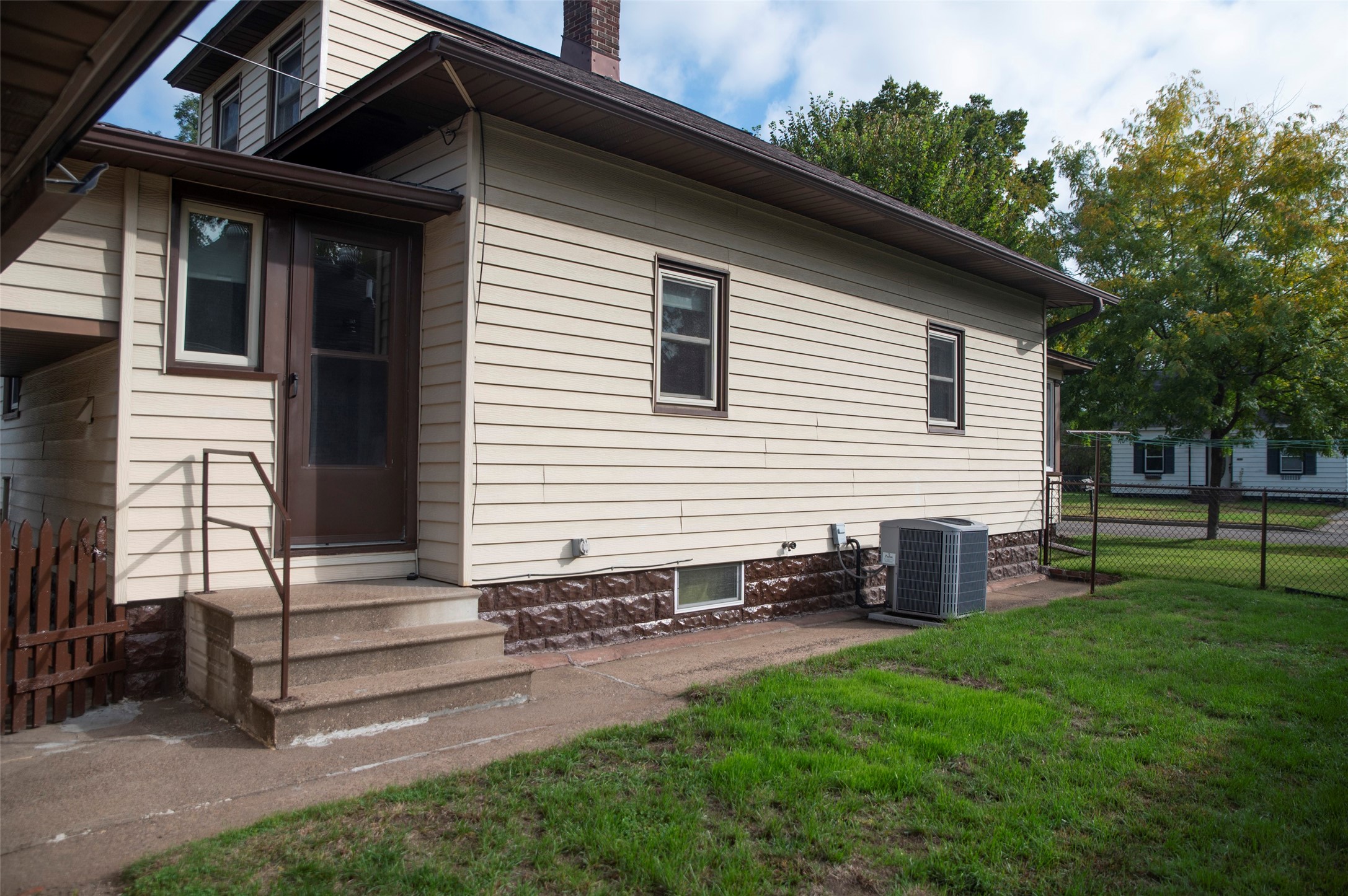 2428 4th Street Property Photo 37