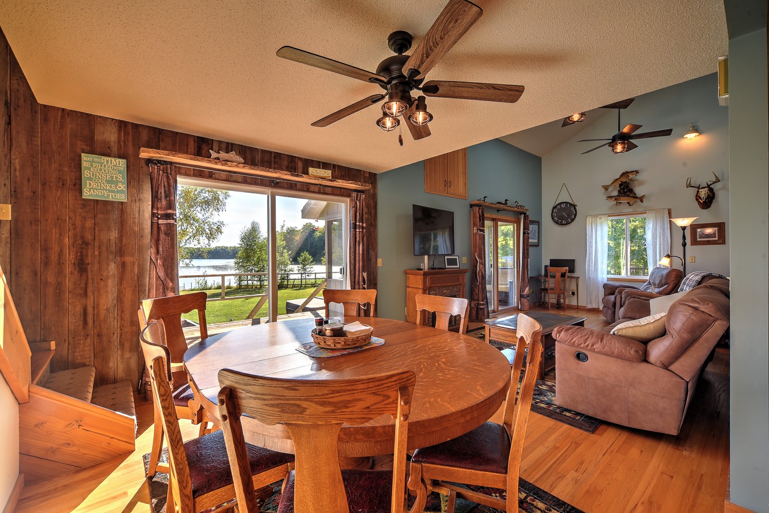 27901 N Point Lake Road Property Photo 3