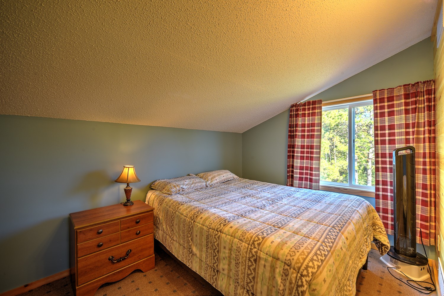 27901 N Point Lake Road Property Photo 21