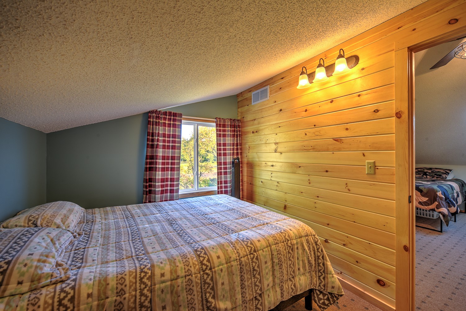 27901 N Point Lake Road Property Photo 22