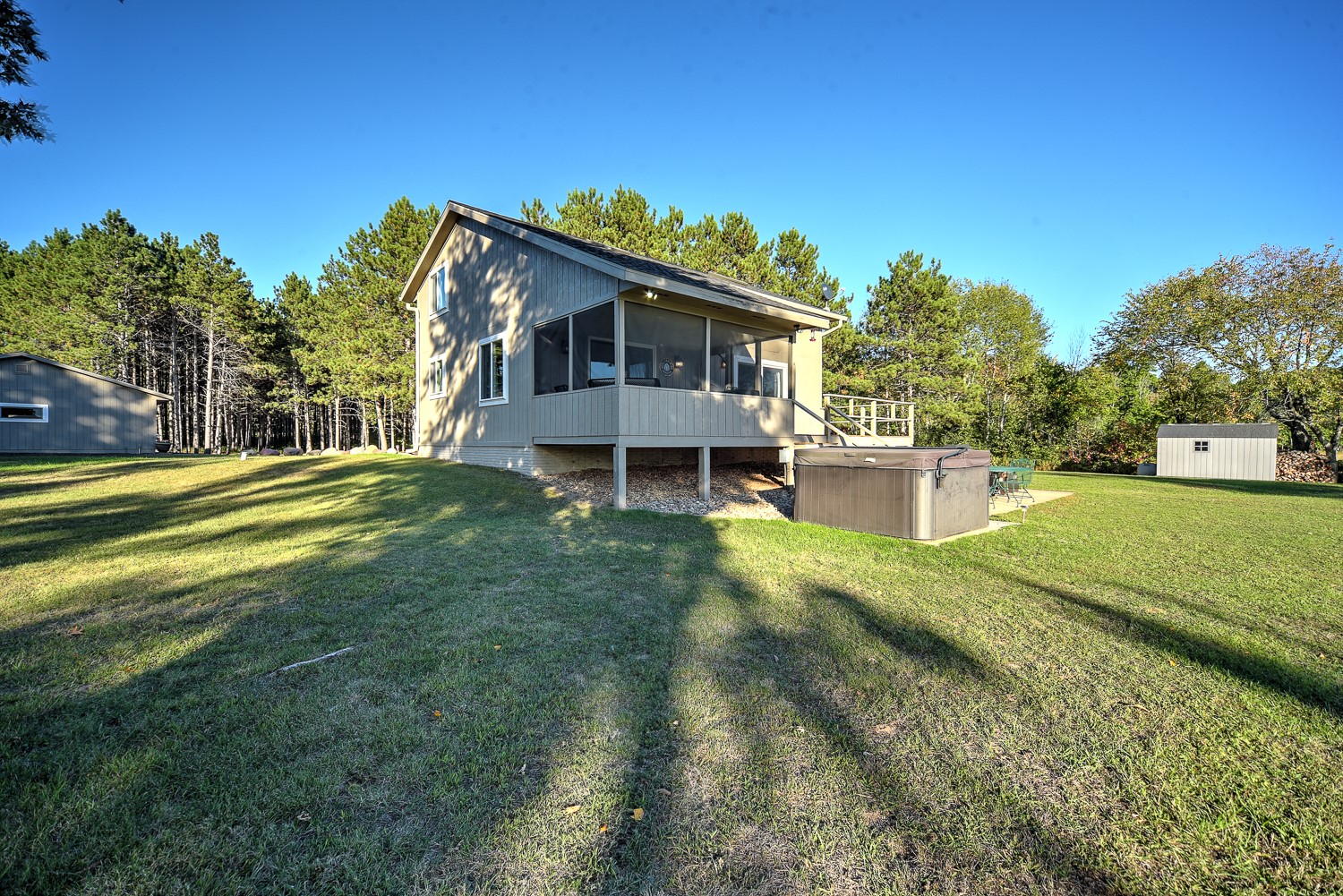 27901 N Point Lake Road Property Photo 37