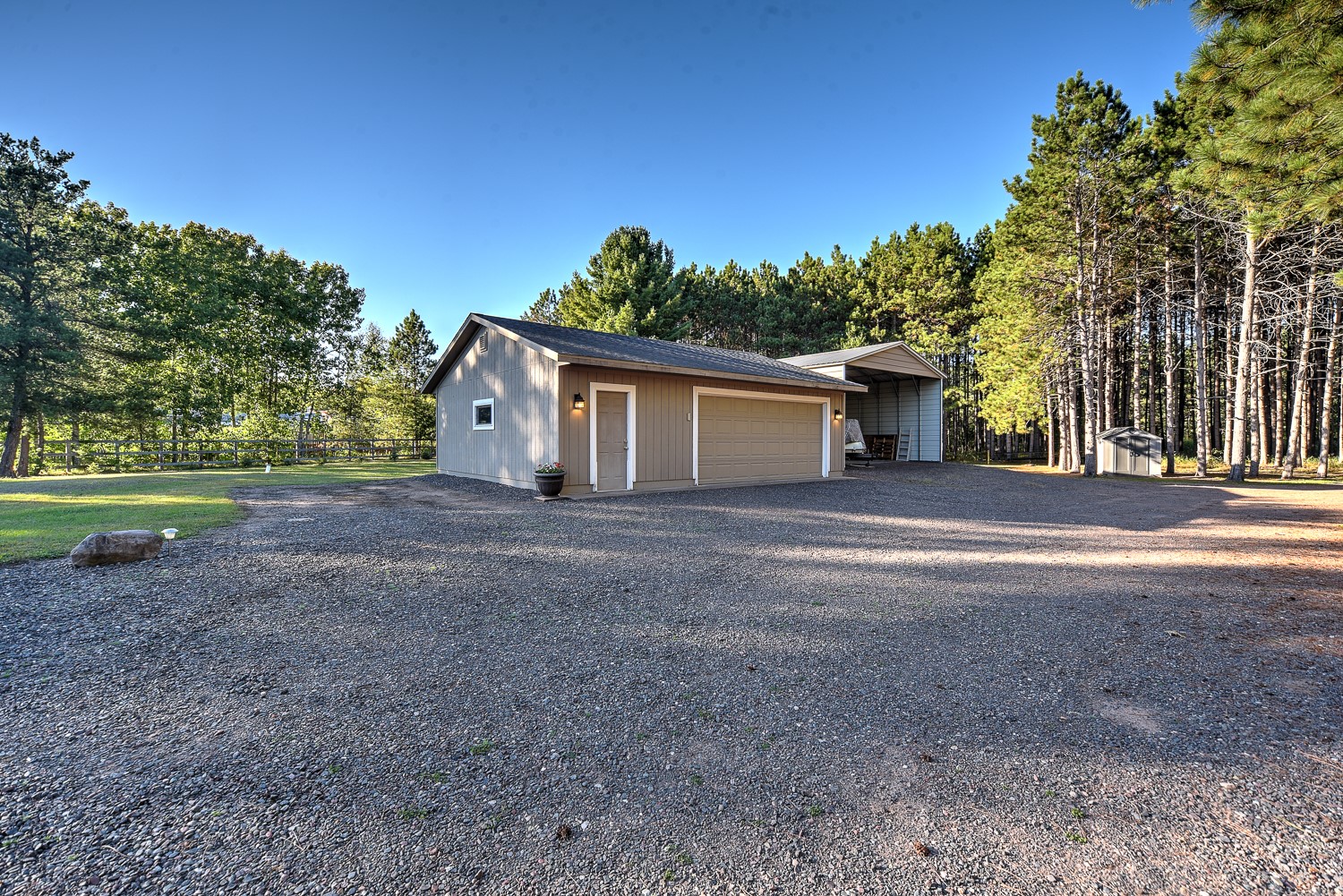 27901 N Point Lake Road Property Photo 39
