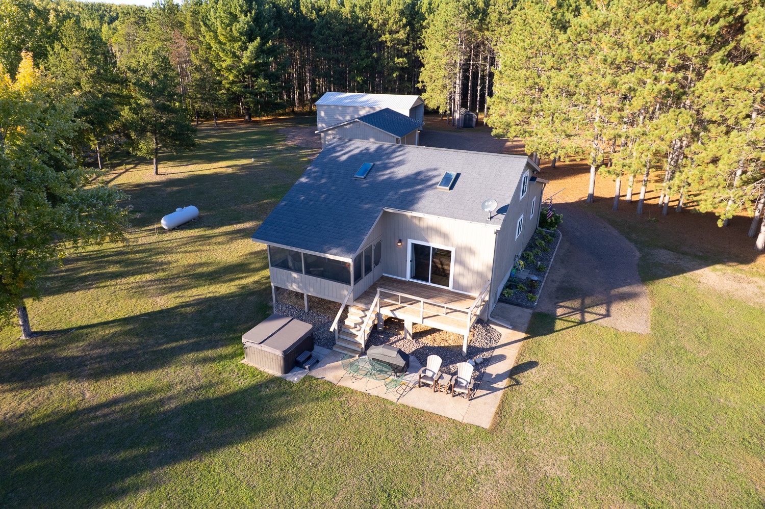 27901 N Point Lake Road Property Photo 46