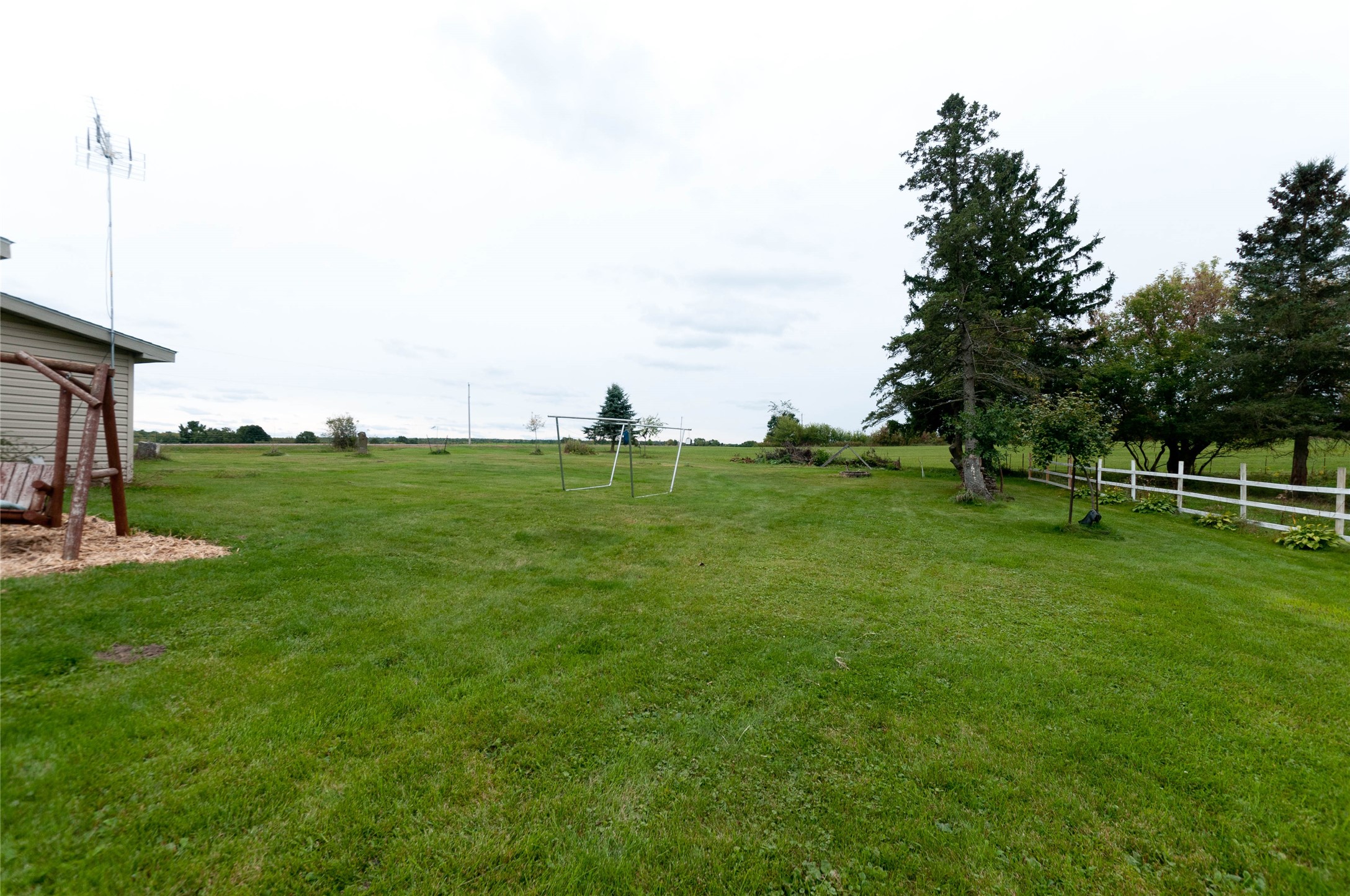 986 9th Street Property Photo 5
