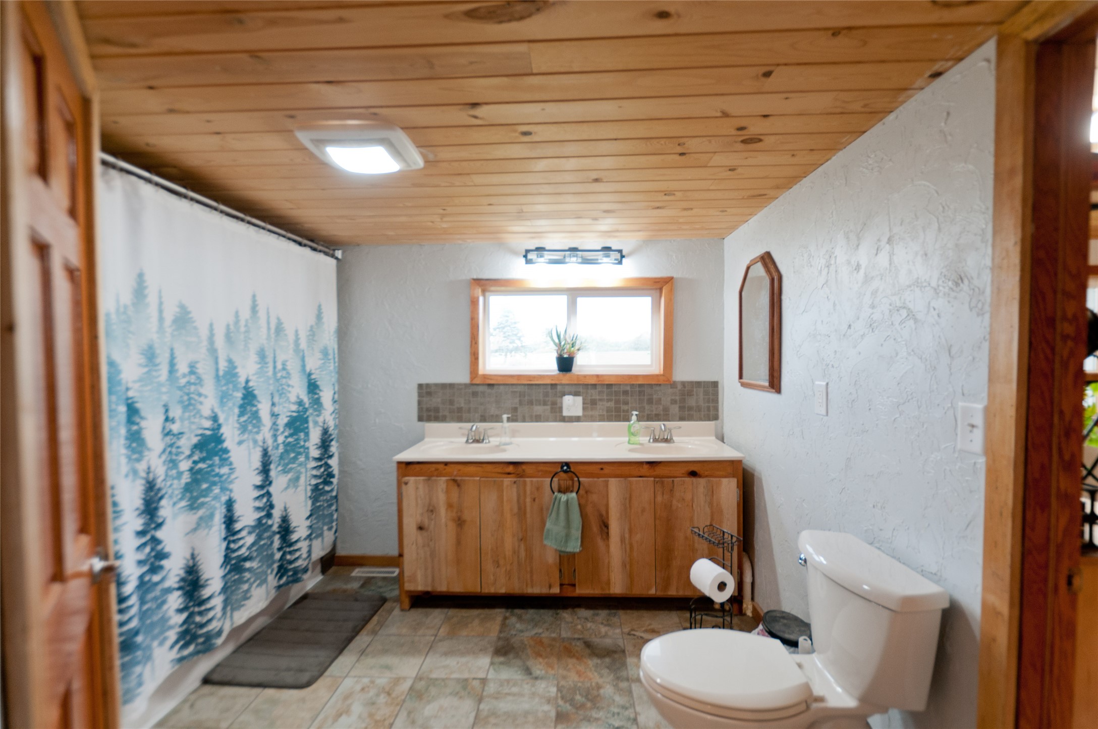 986 9th Street Property Photo 45