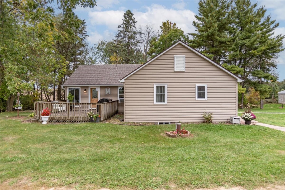 1681 County Road X Property Photo 27