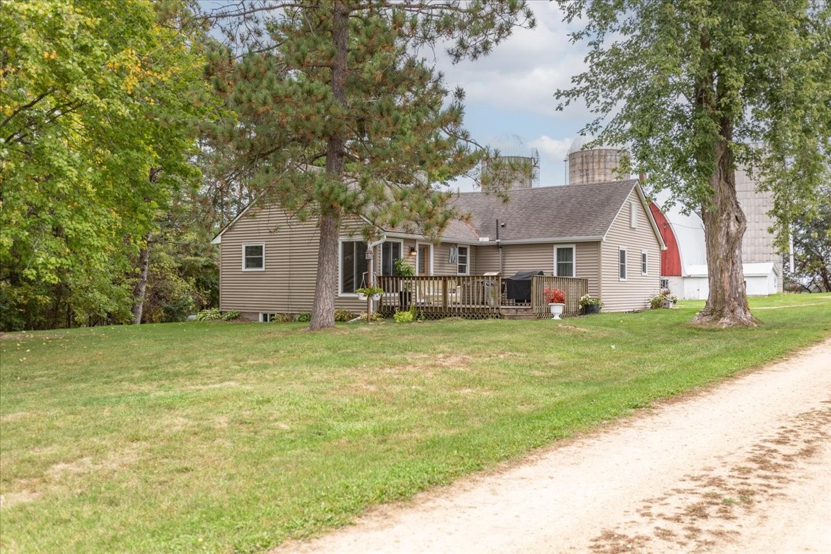 1681 County Road X Property Photo 30