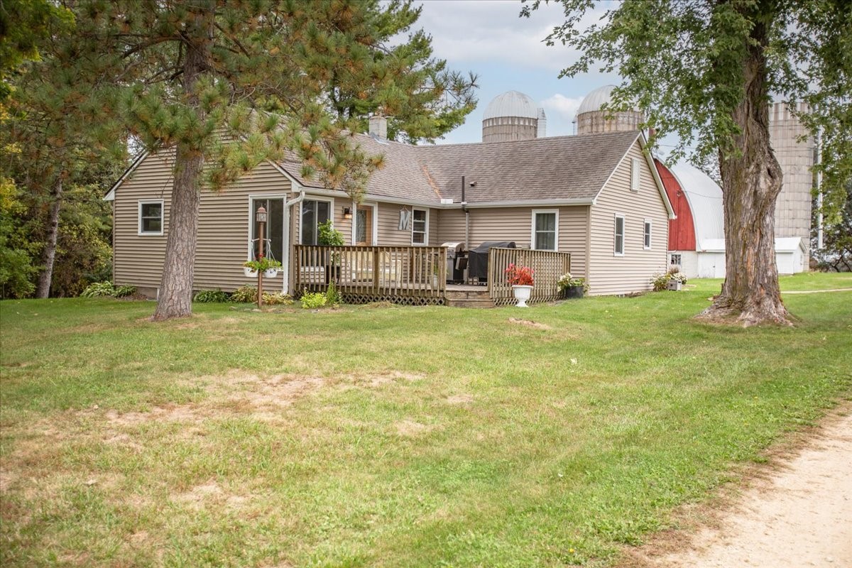 1681 County Road X Property Photo 31