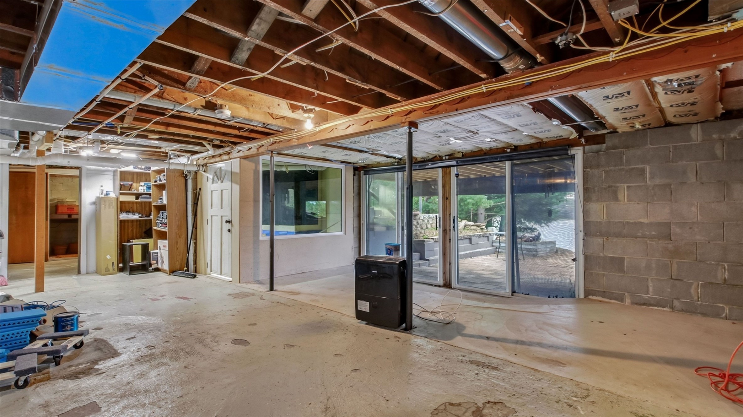 5565 North Shore Drive Property Photo 21