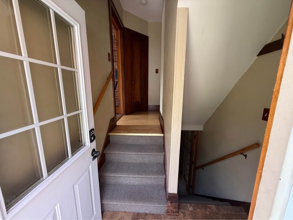 932 N Sawyer Street Property Photo 6