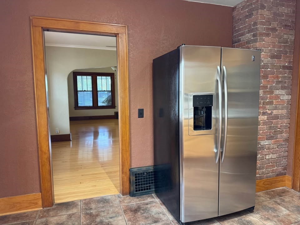 932 N Sawyer Street Property Photo 10