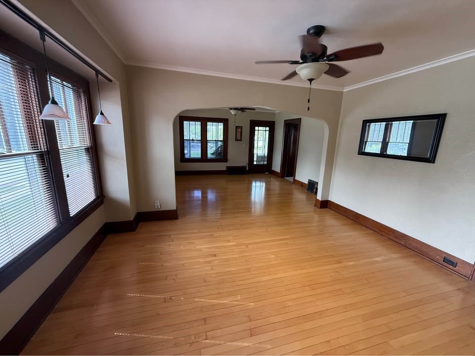 932 N Sawyer Street Property Photo 11