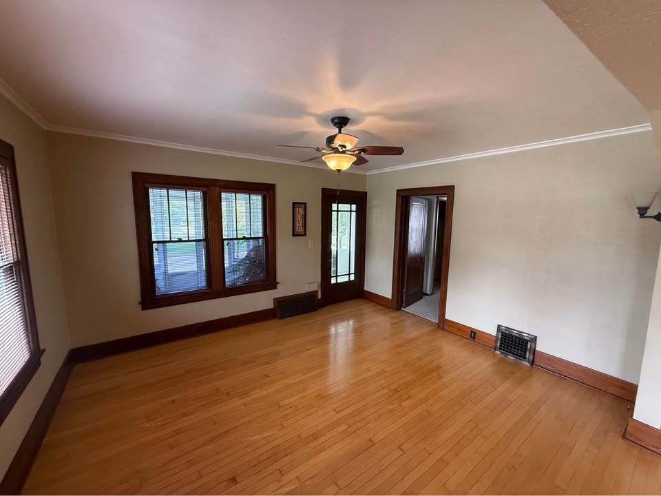 932 N Sawyer Street Property Photo 13