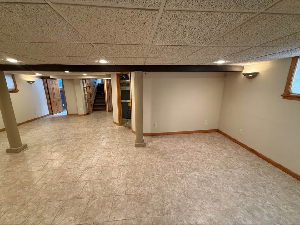 932 N Sawyer Street Property Photo 25