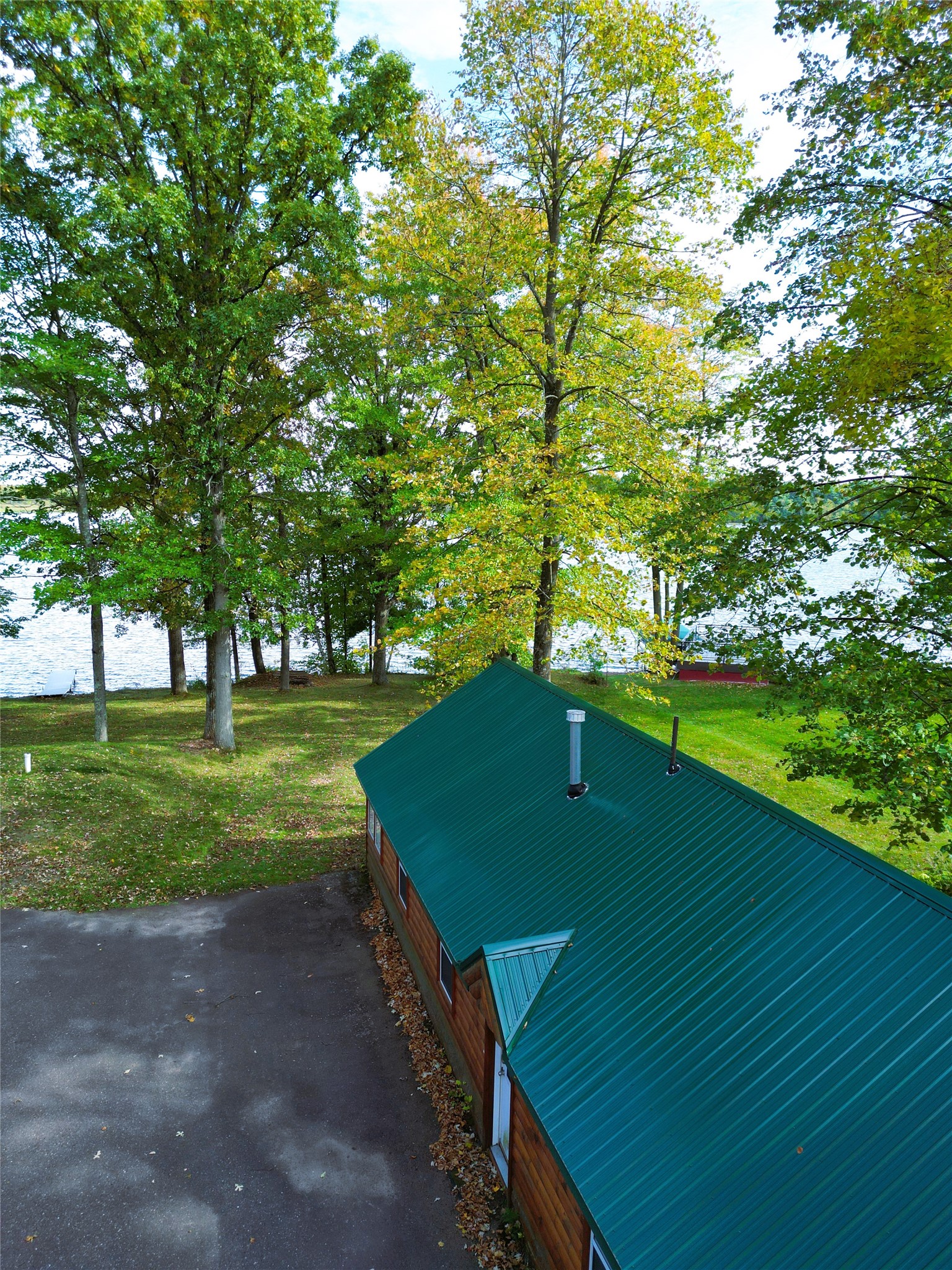N152 Whispering Pines Drive Property Photo 30