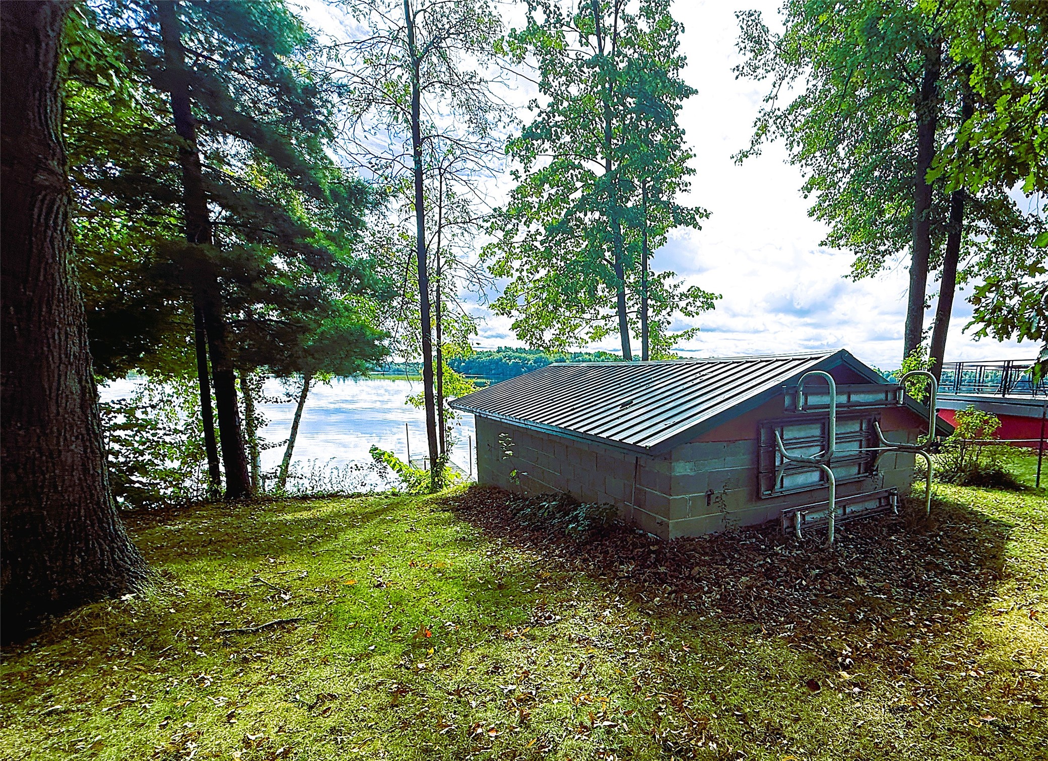 N152 Whispering Pines Drive Property Photo 33