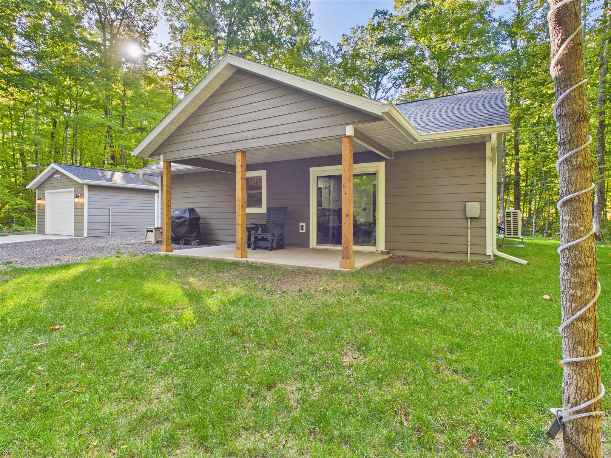 15199 W Maple Street Property Photo 2