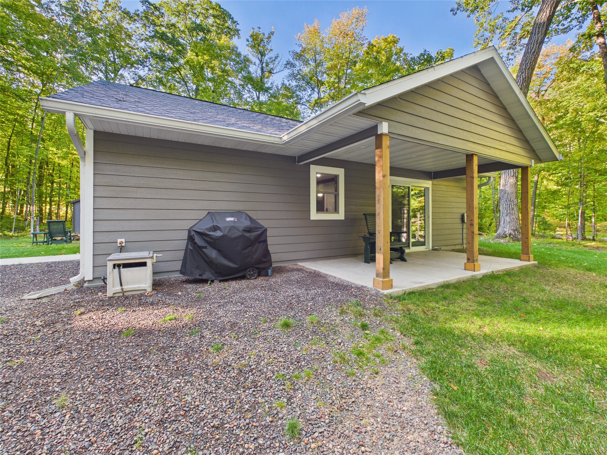 15199 W Maple Street Property Photo 6