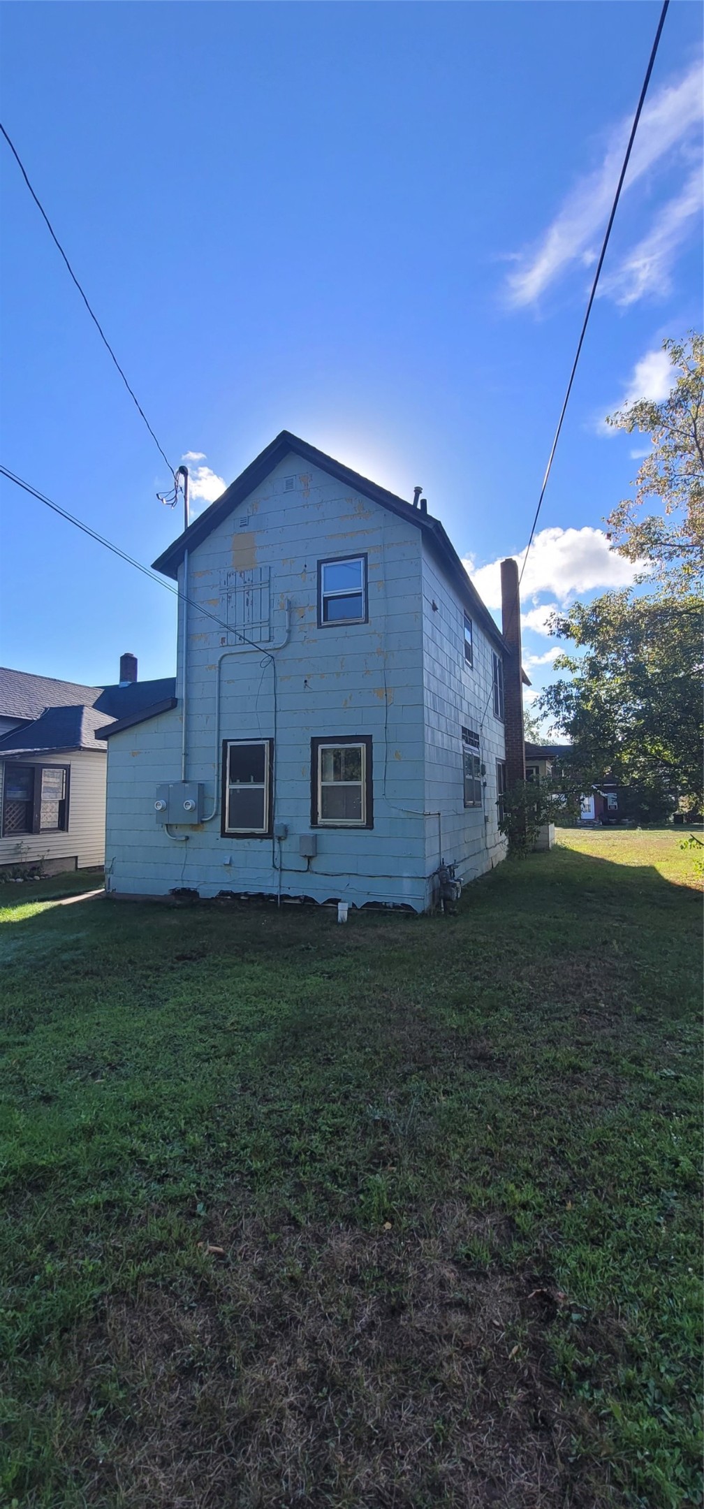 15922 & 15924 W Second Street 1 & 2 Property Photo 2