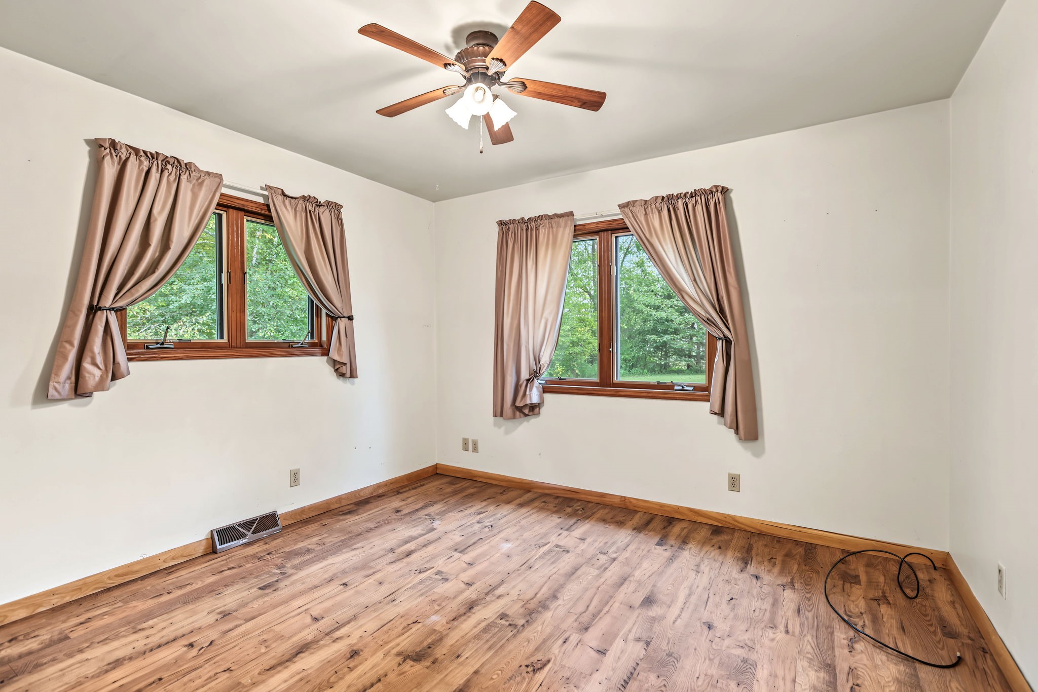 26811 County Highway X Property Photo 12