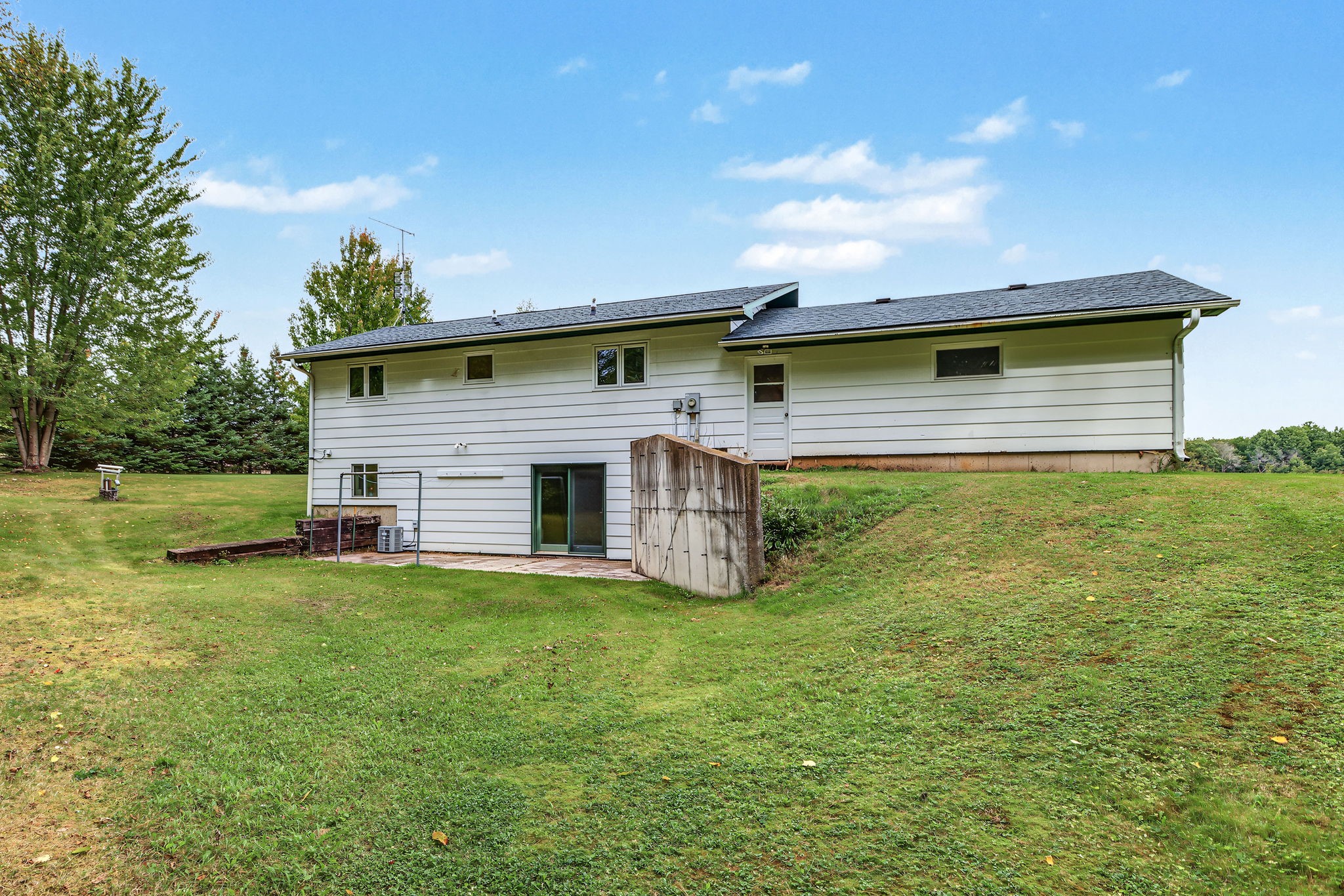 26811 County Highway X Property Photo 22