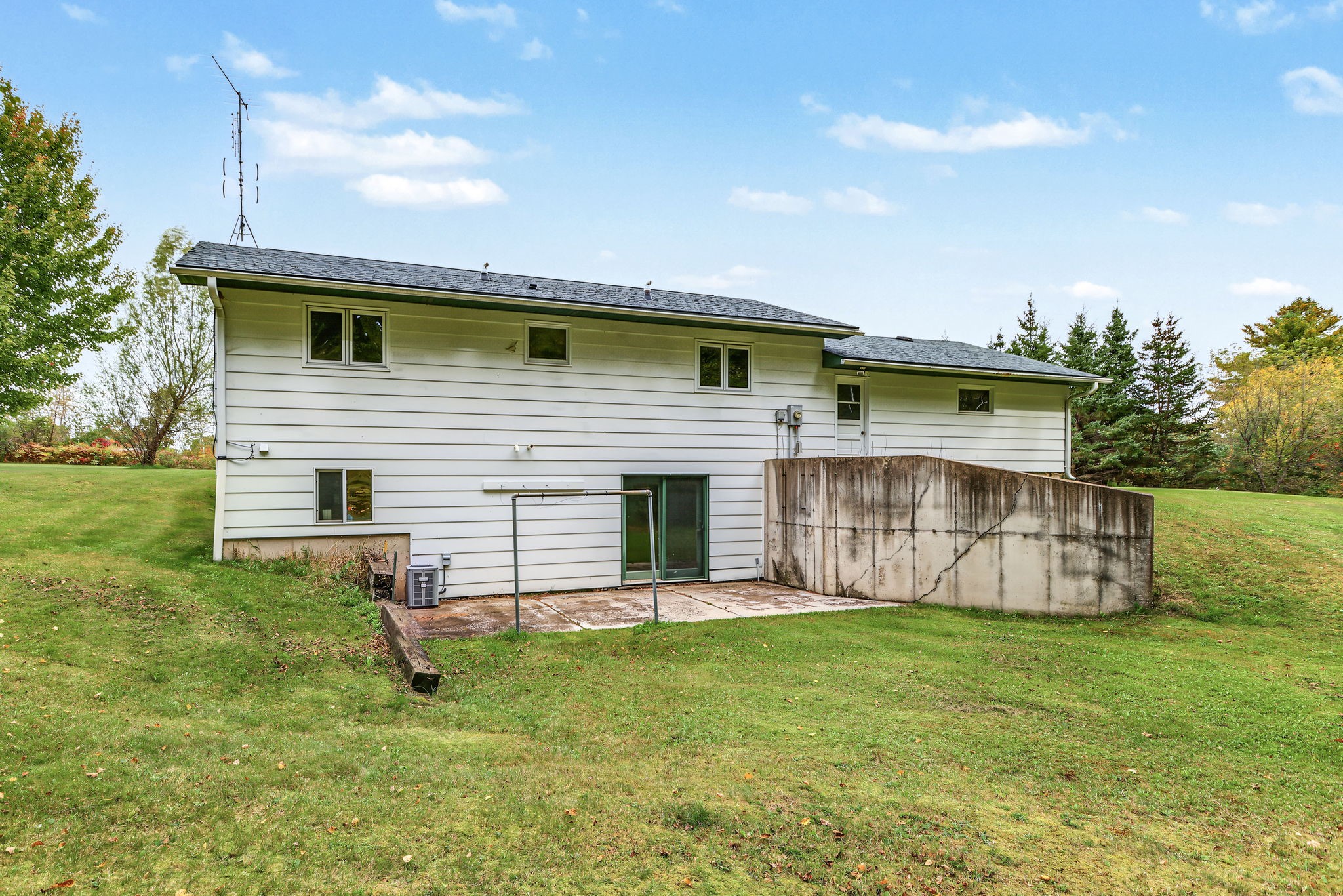 26811 County Highway X Property Photo 23