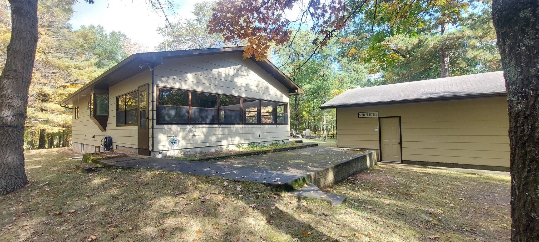 3568 Deer Lodge Lane Property Photo 1
