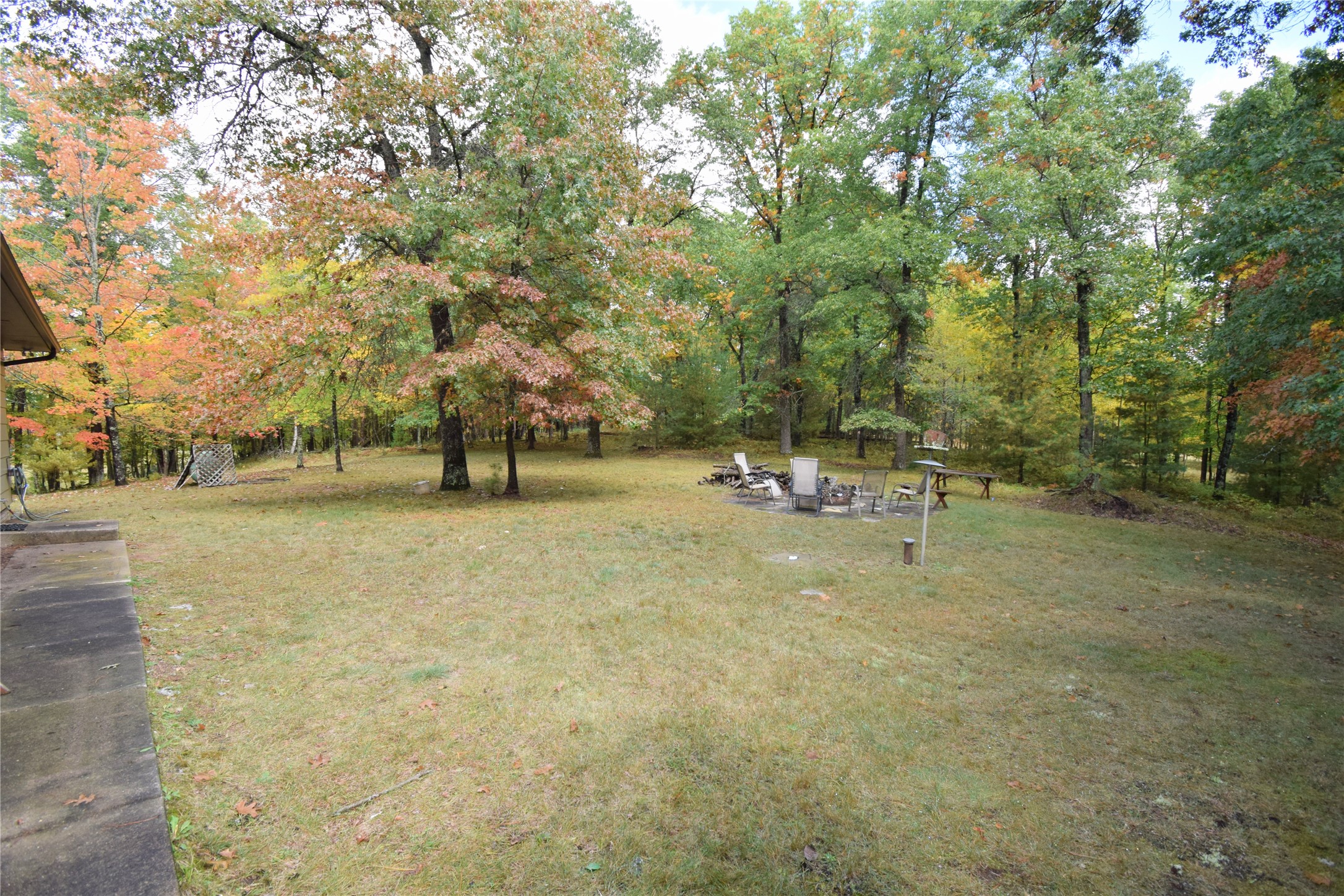3568 Deer Lodge Lane Property Photo 10