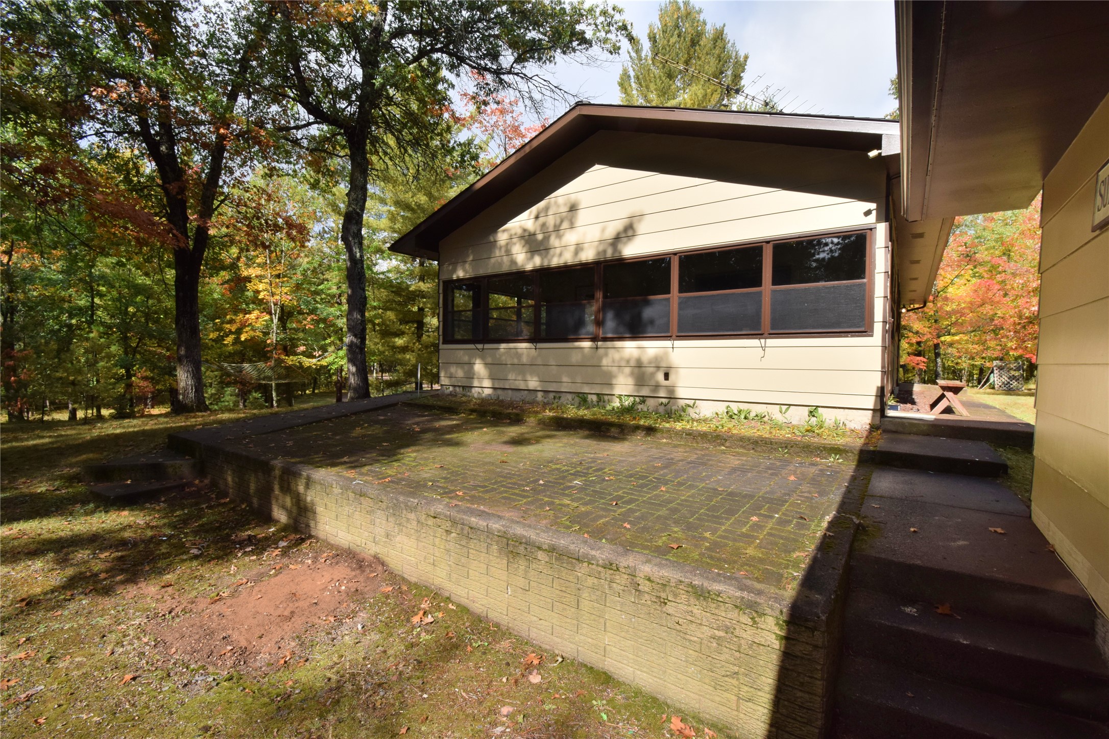 3568 Deer Lodge Lane Property Photo 11