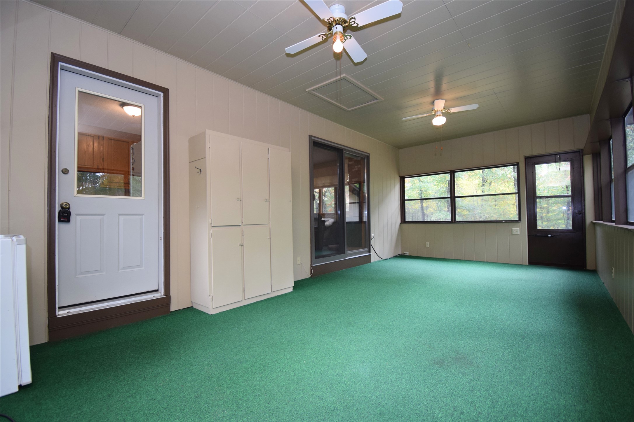 3568 Deer Lodge Lane Property Photo 15