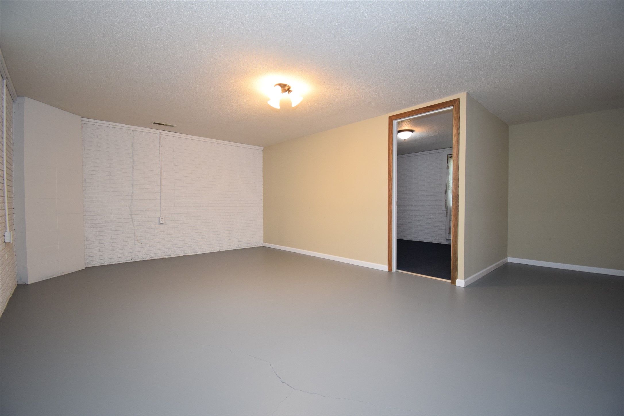 3568 Deer Lodge Lane Property Photo 37