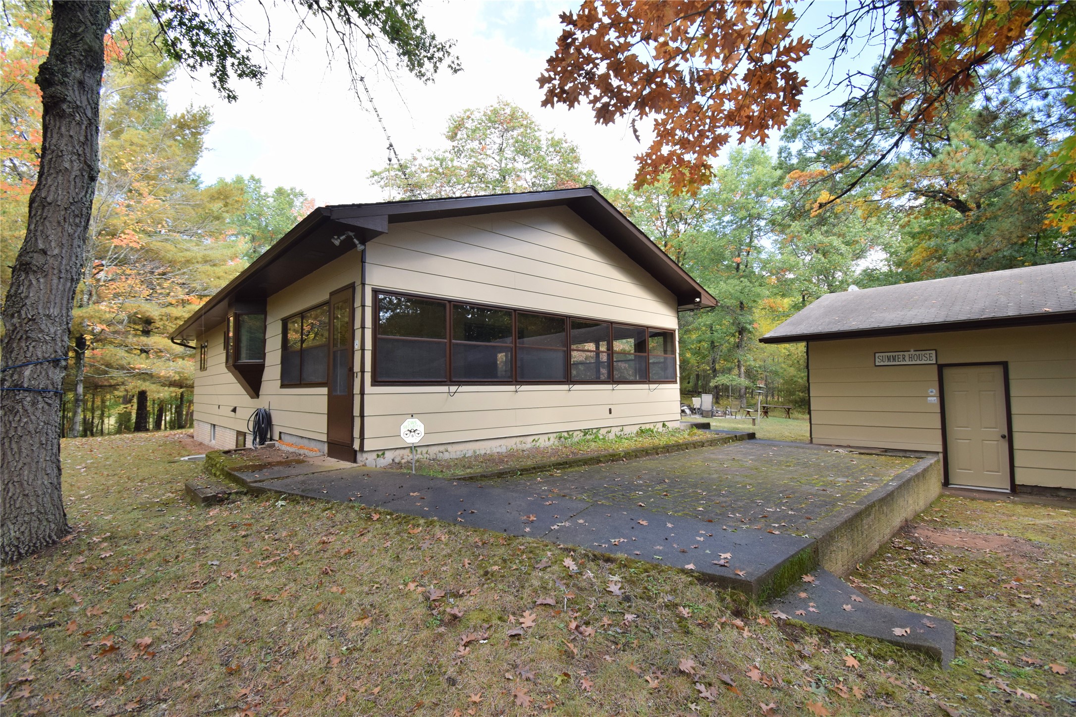 3568 Deer Lodge Lane Property Photo 44