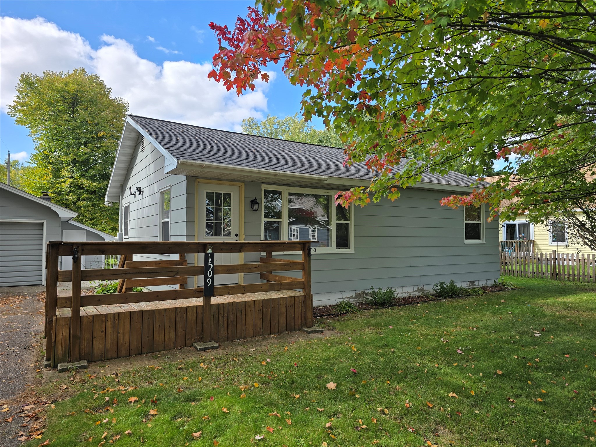 1509 4th Street Property Photo 2