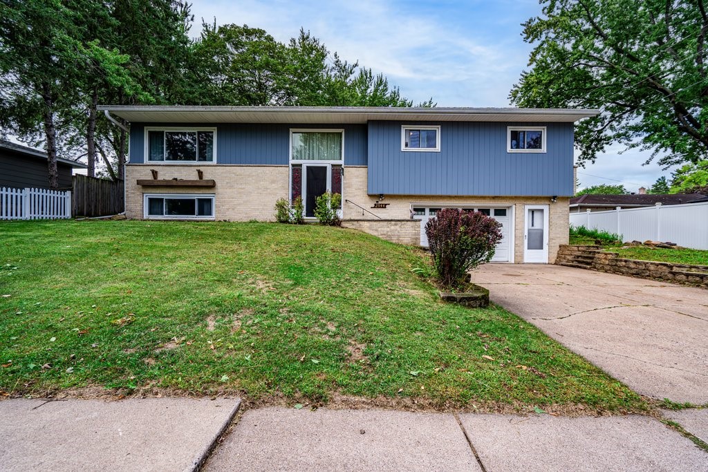 2944 Jupiter Avenue Property Photo 1