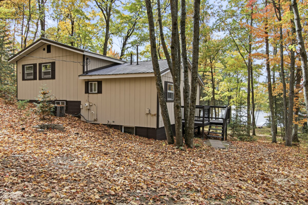 12557 Small Road Property Photo 4