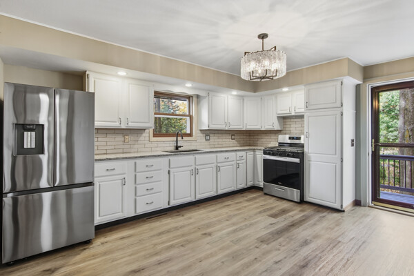 12557 Small Road Property Photo 9
