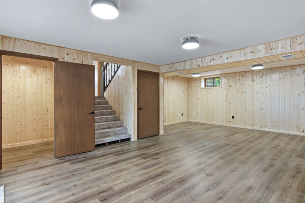 12557 Small Road Property Photo 21