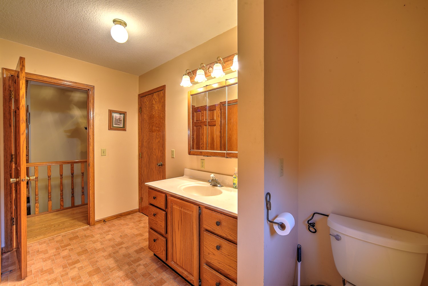 2025 250th Avenue Property Photo 12
