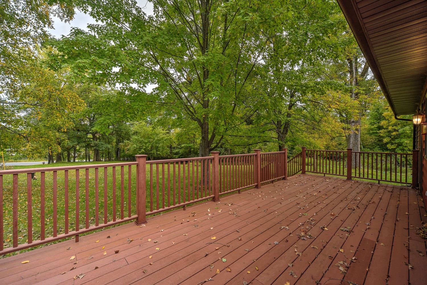 2025 250th Avenue Property Photo 27