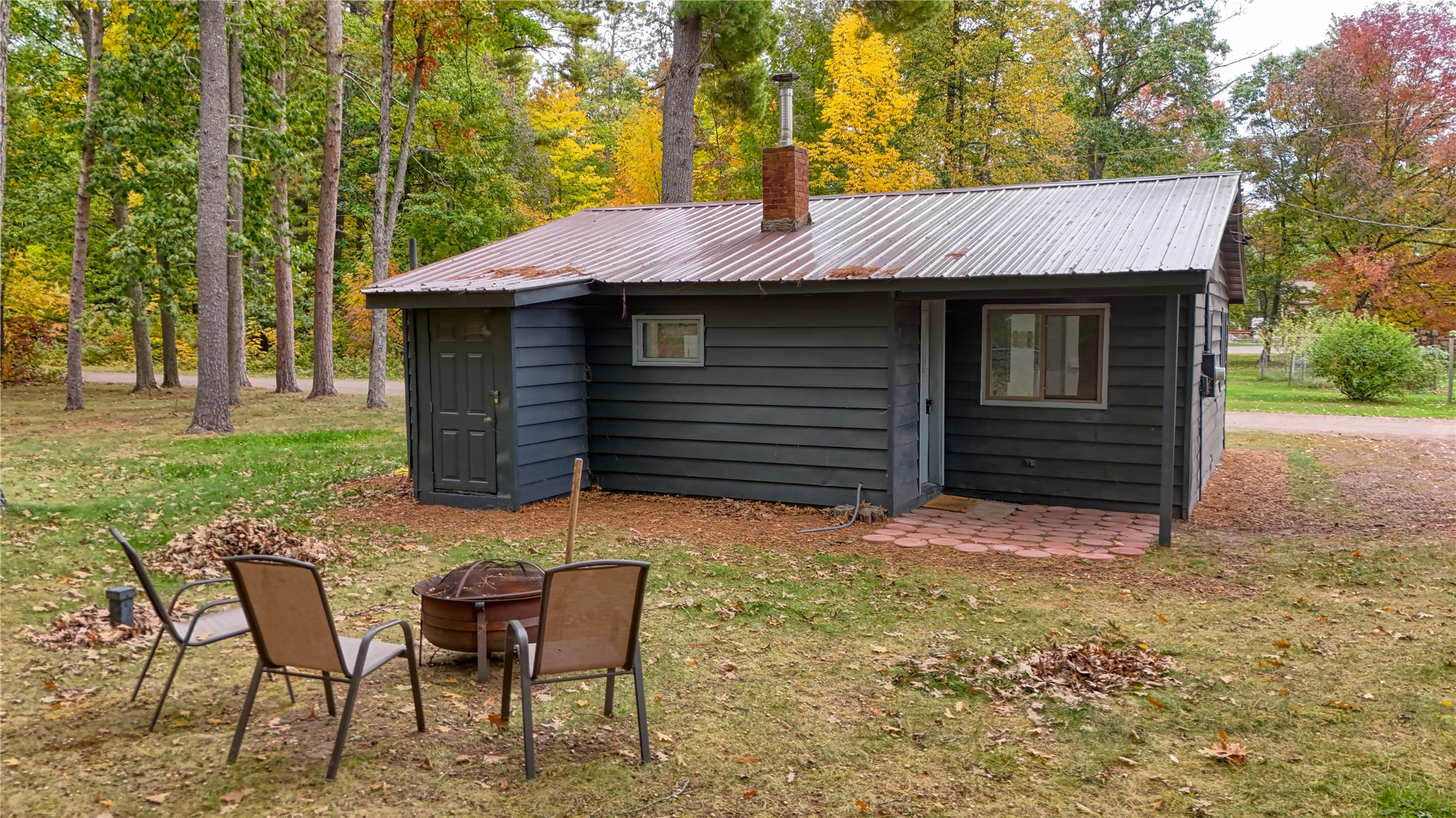 7715 N Grindstone Avenue Property Photo 9