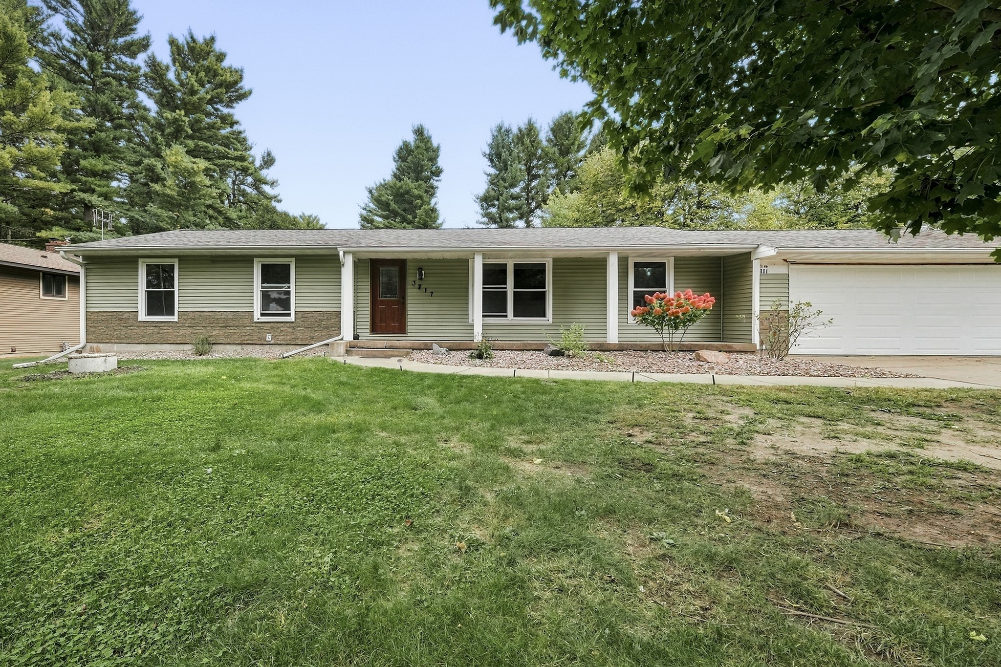 3717 Claymore Lane Property Photo 1