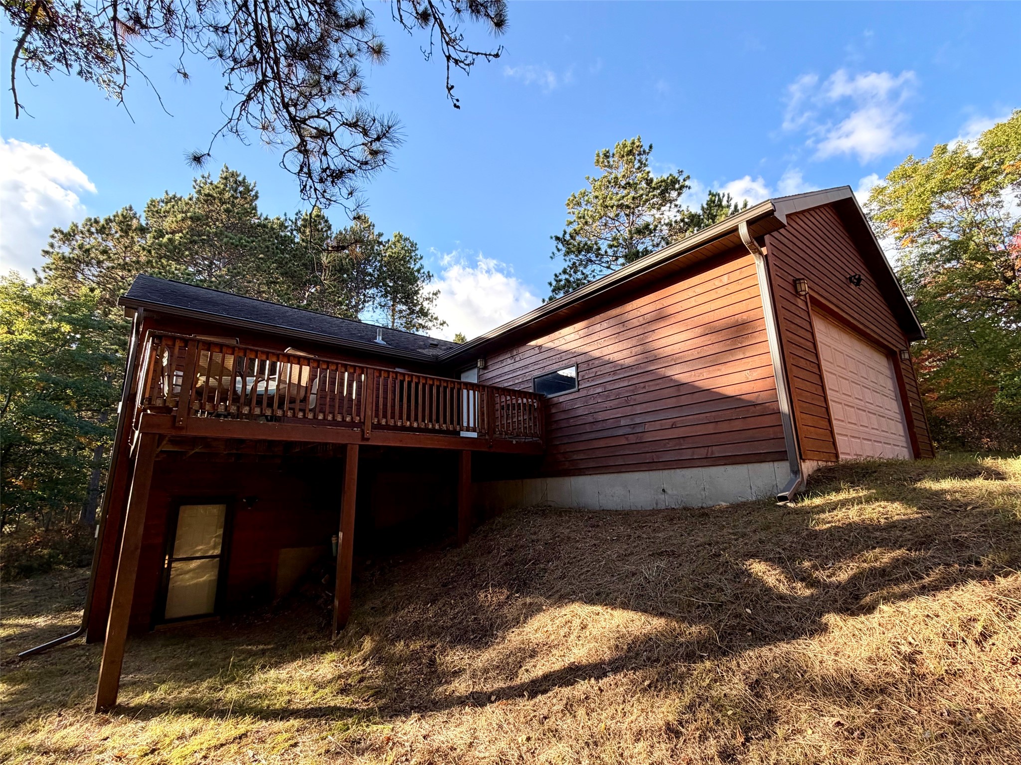1735 St Croix Trail Property Photo 3