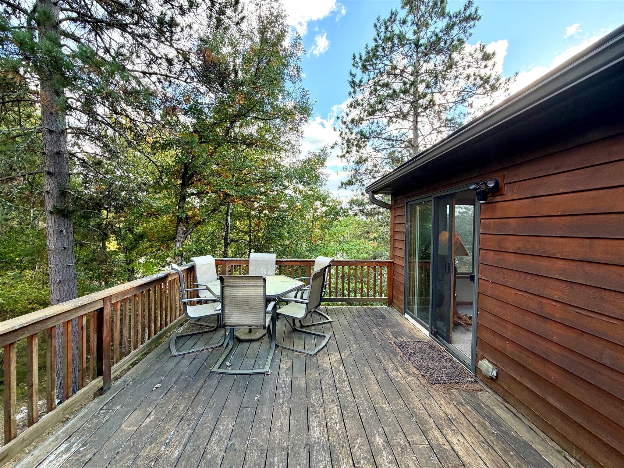 1735 St Croix Trail Property Photo 4