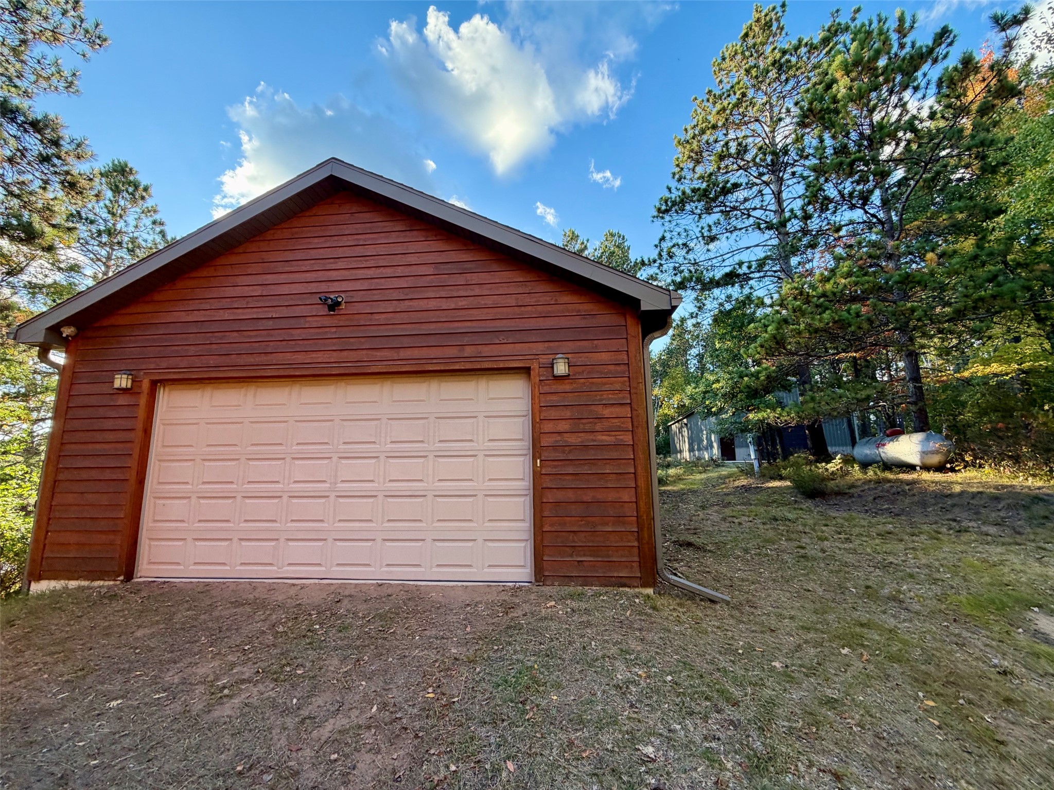 1735 St Croix Trail Property Photo 6